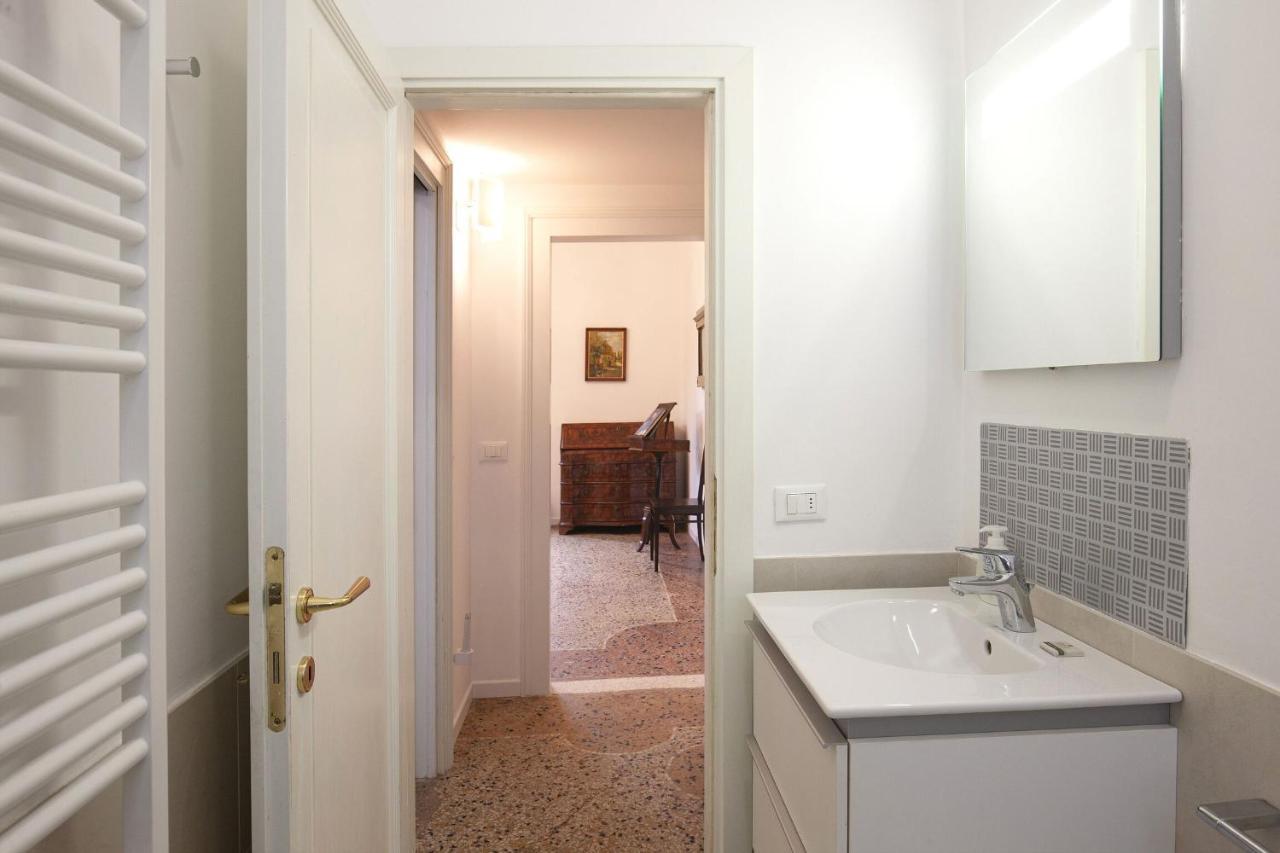 Residence Santa Marta By Halldis Venetië Buitenkant foto