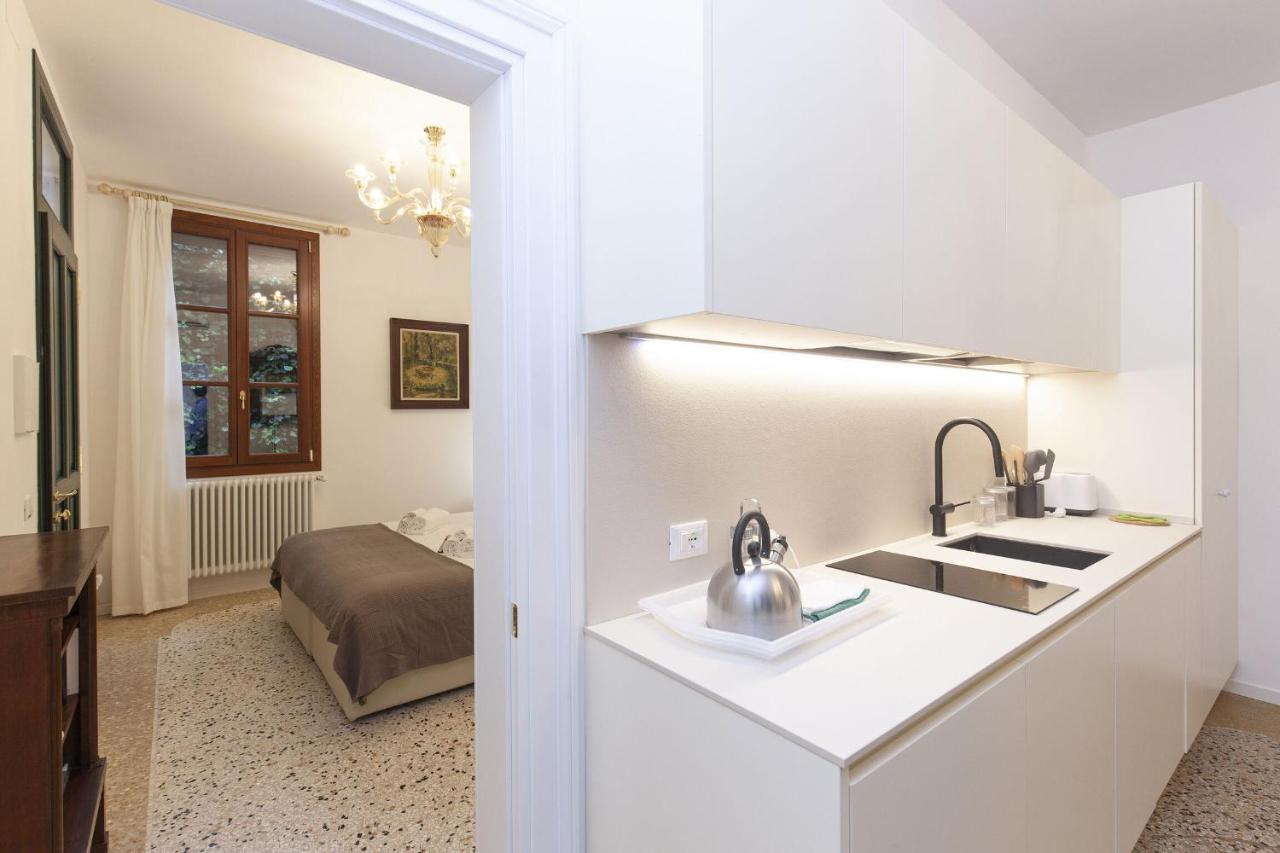 Residence Santa Marta By Halldis Venetië Buitenkant foto