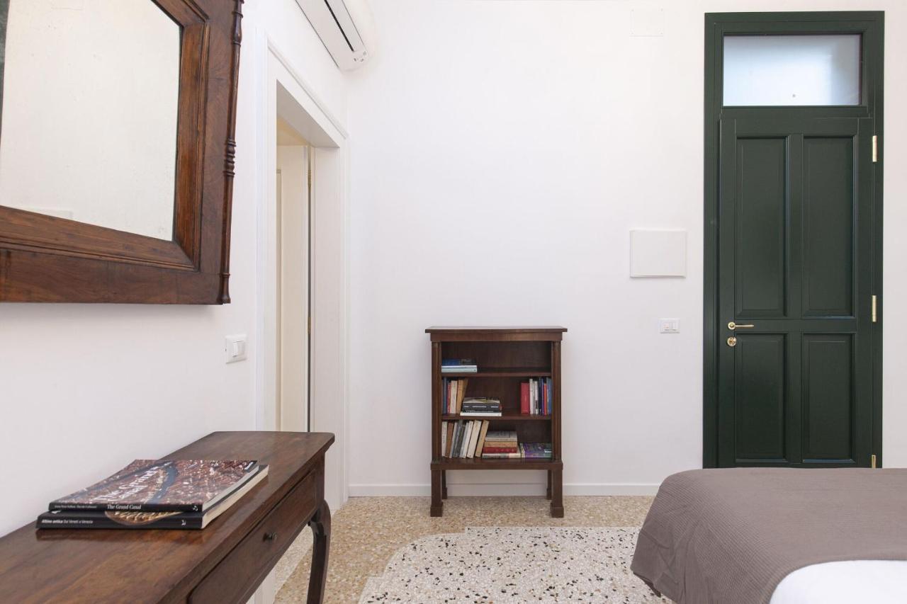Residence Santa Marta By Halldis Venetië Buitenkant foto